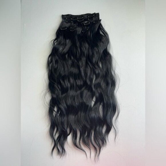Human hair blend 24 In  black Clip in Hair Extensions Set - Picture 6 of 11